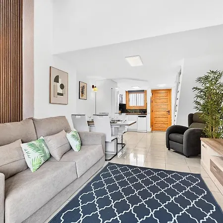 Apartament Beachfront In Parque Santiago, Playa De Americas Playa de las Americas (Tenerife)