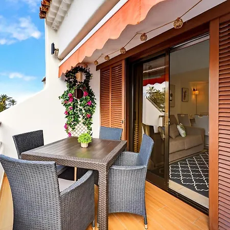 Beachfront In Parque Santiago, Playa De Americas Apartament