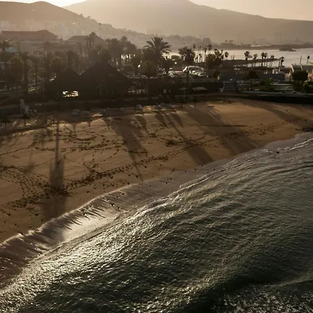 Beachfront In Parque Santiago, Playa De Americas Apartament *